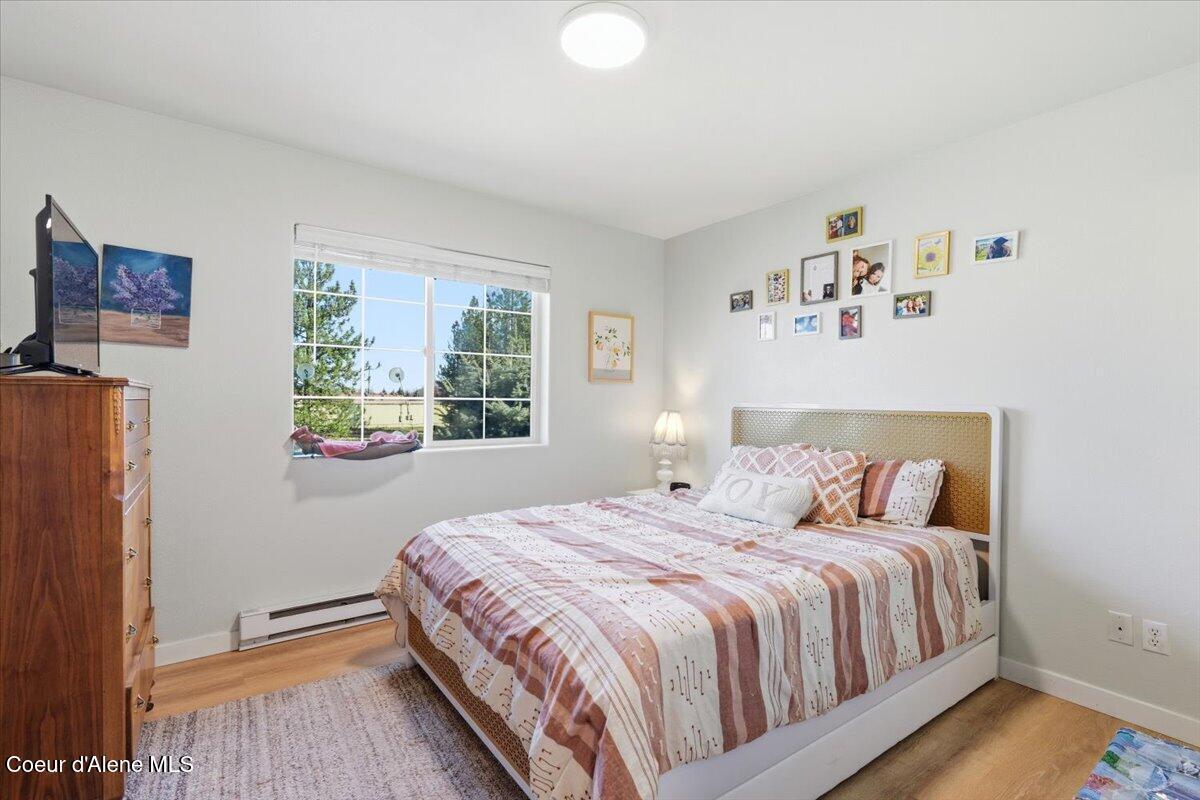 304 North Greensferry Road, Unit 202 Post Falls, ID 83854 - Photo 14 of 26 17-304 N Greensferry Rd Apt #202_RedHogM