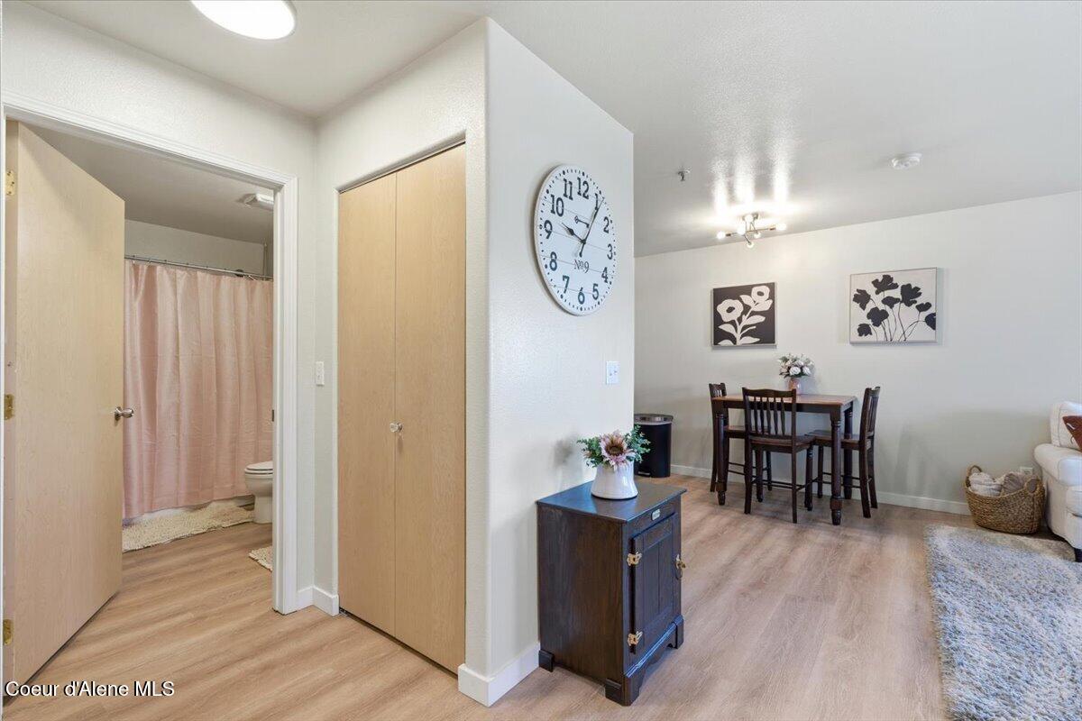 304 North Greensferry Road, Unit 202 Post Falls, ID 83854 - Photo 4 of 26 05-304 N Greensferry Rd Apt #202_RedHogM