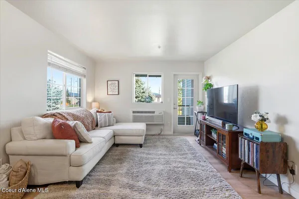 $329,999 | 304 North Greensferry Road, Unit 202, Post Falls, ID 83854