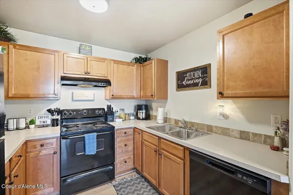 $329,999 | 304 North Greensferry Road, Unit 202, Post Falls, ID 83854