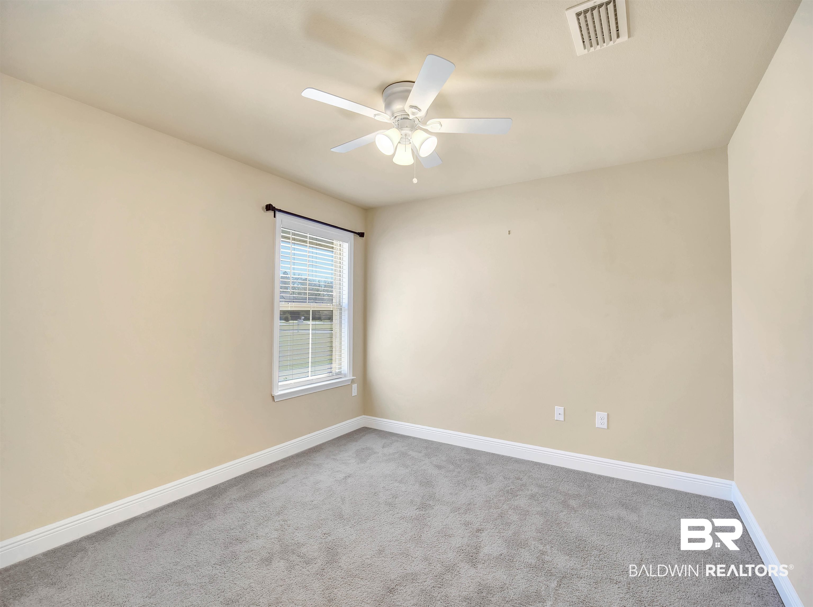 737 Edinburgh Avenue Foley, AL 36535 - Photo 25 of 34