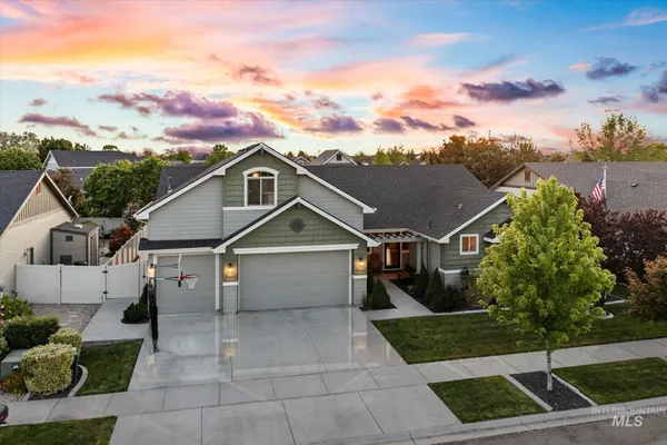 $760,000 | 847 North Tullshire Way, Eagle, ID 83616