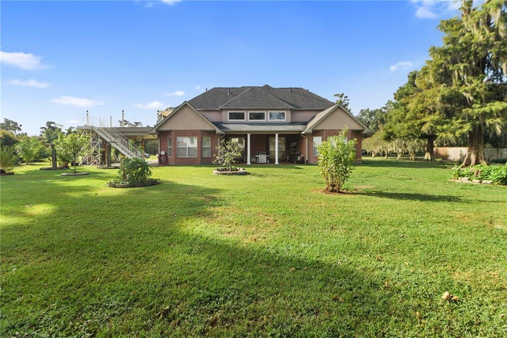 2557 Crestwood Road Marrero, LA 70072 - Photo 4 of 34