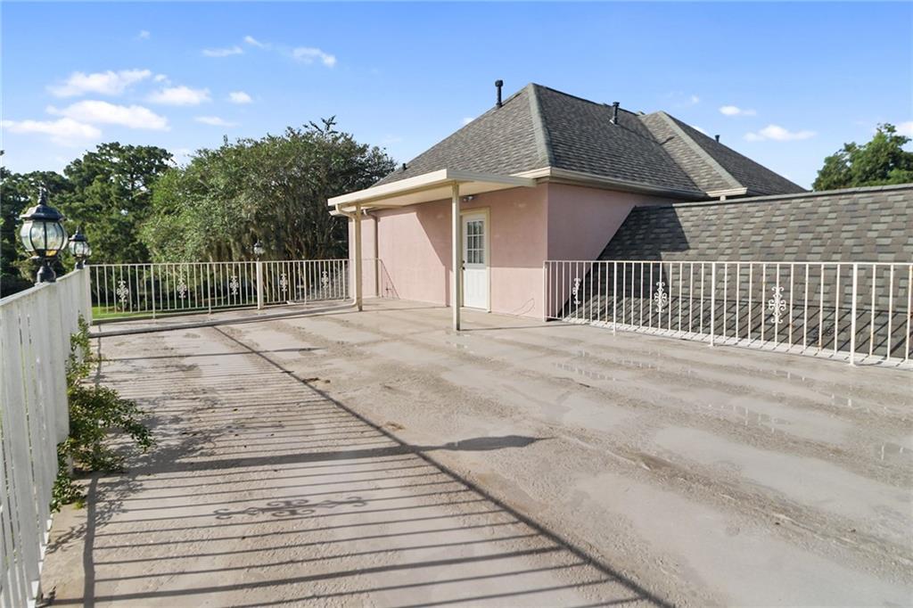 2557 Crestwood Road Marrero, LA 70072 - Photo 6 of 34