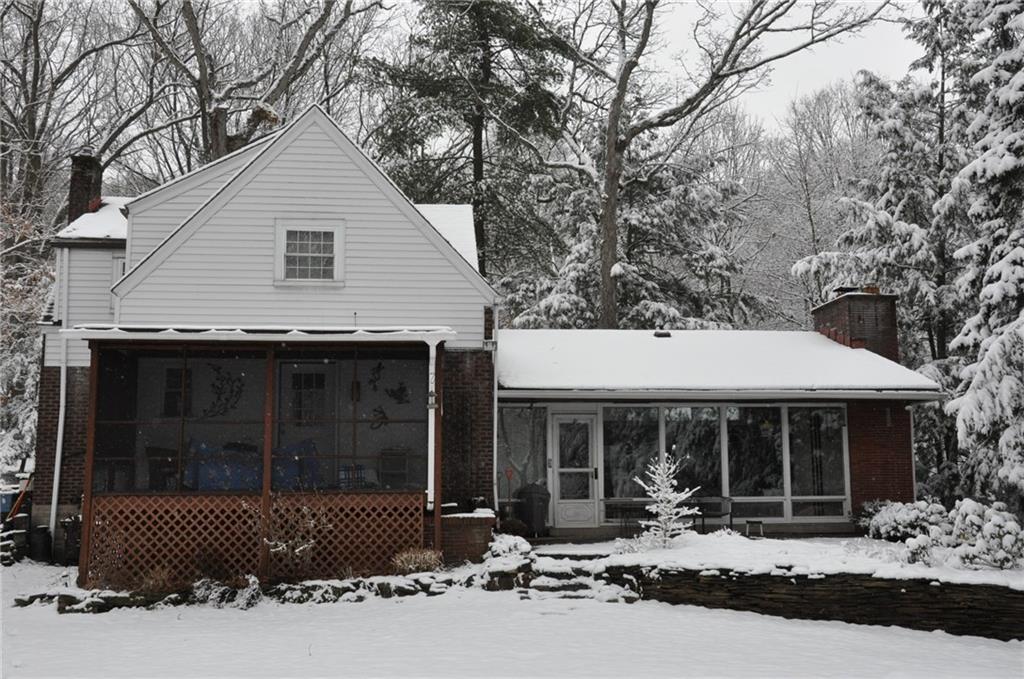 612 Waldheim Road Pittsburgh, PA 15215 - Photo 2 of 12 Gallery Image 2