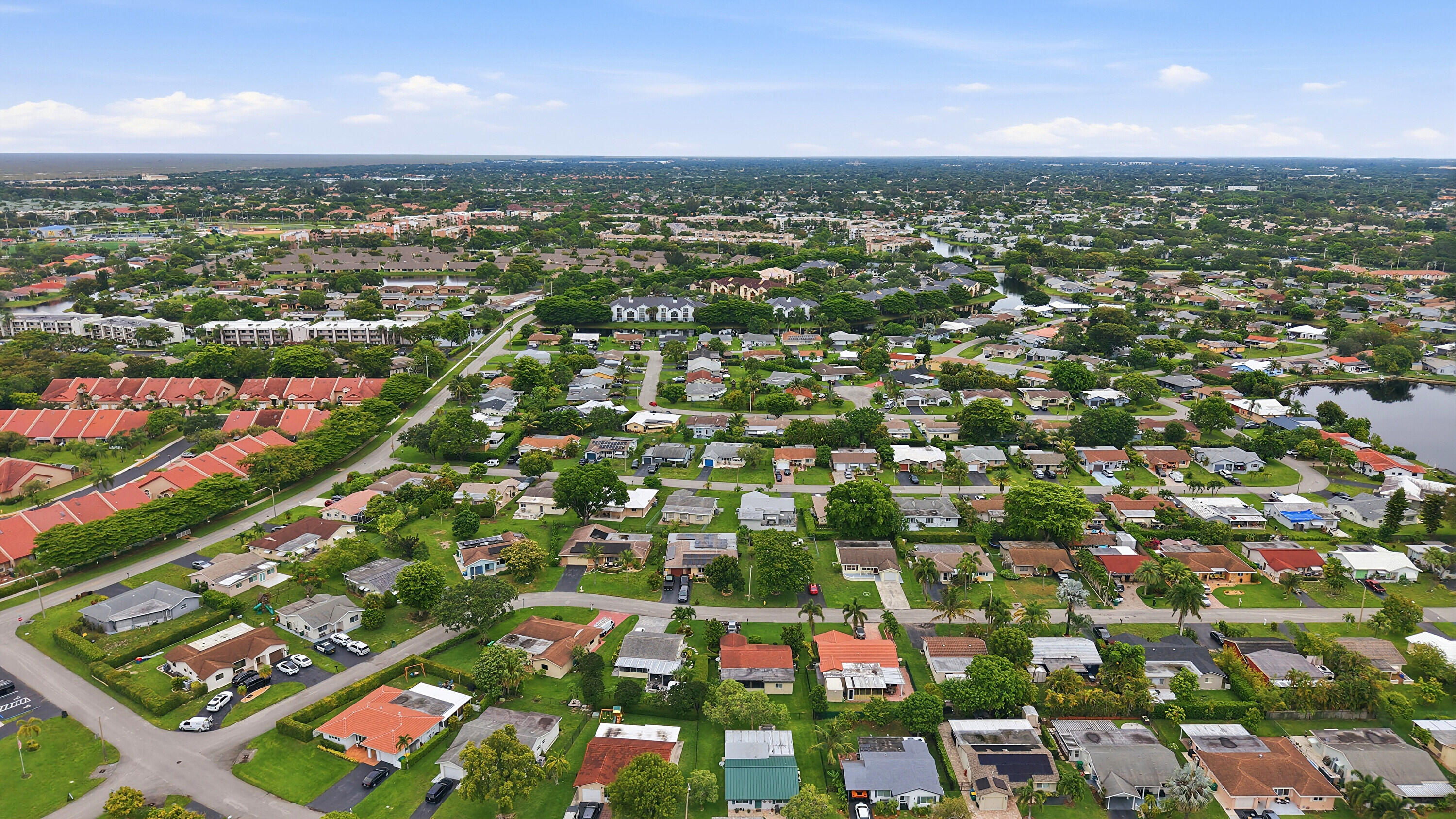 9505 Northwest 73rd Street Tamarac, FL 33321 - Photo 29 of 48 31_dji_20260531010258_0179_d