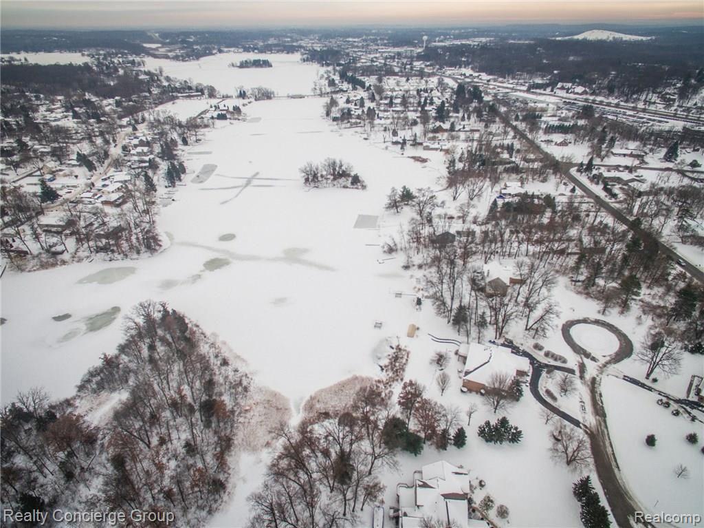 2599 South Hacker Road Brighton, MI 48114 - Photo 32 of 39 hacker drone-4.jpg