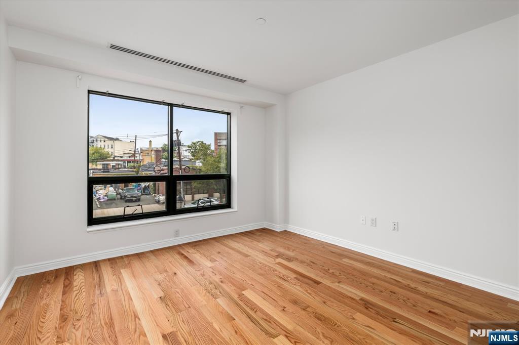 1 Orient Way, Unit 211 Rutherford, NJ 07070 - Photo 23 of 31