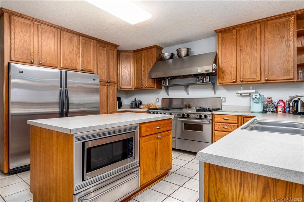 4628 Carswell Road Valdese, NC 28690 - Photo 15 of 35 Gallery Image 15