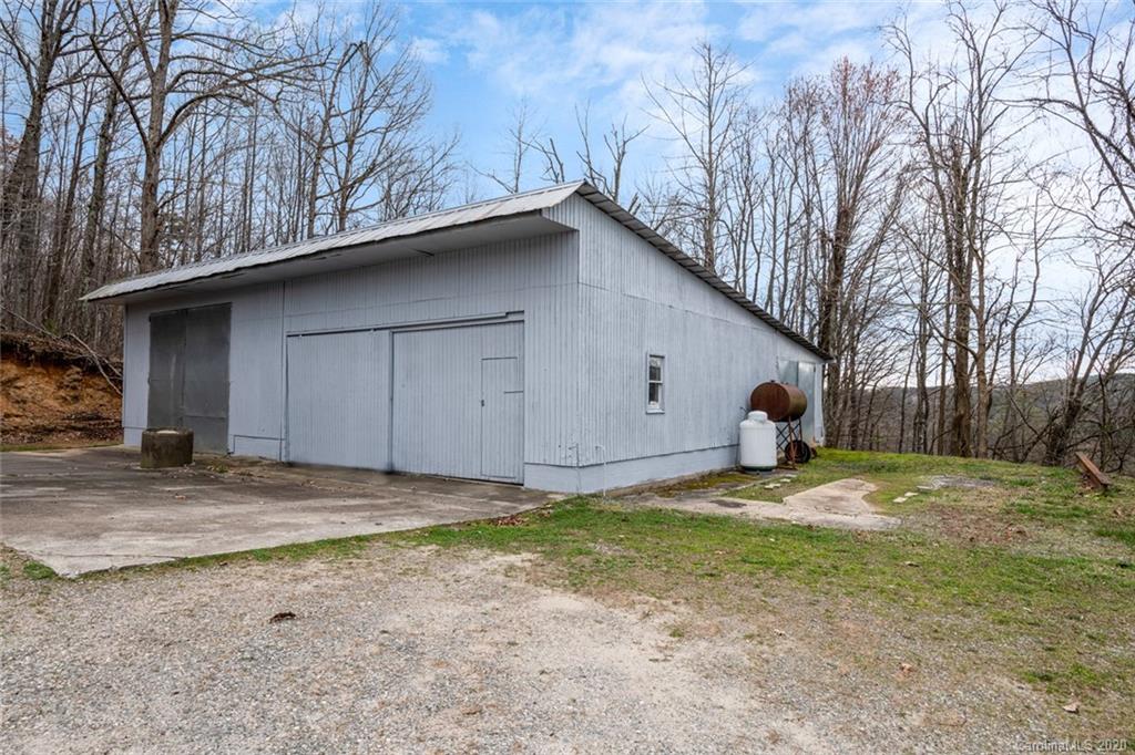 4628 Carswell Road Valdese, NC 28690 - Photo 8 of 35 Gallery Image 8