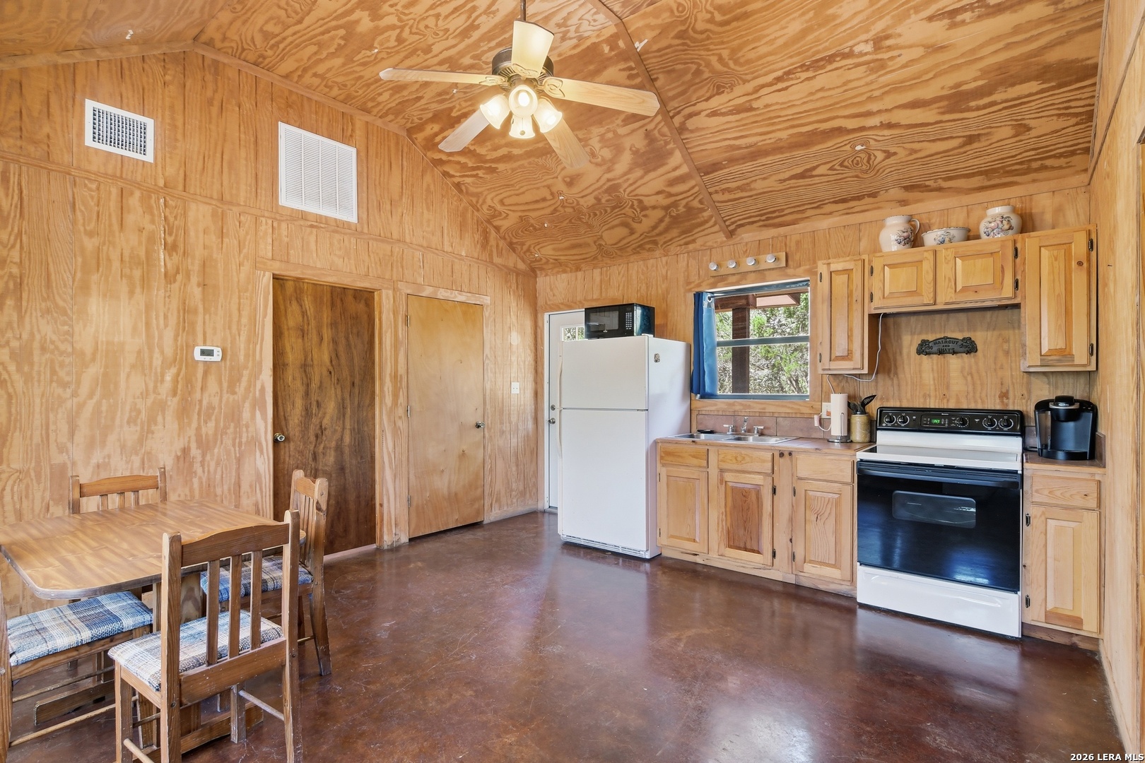 1399 River Road Concan, TX 78838 - Photo 32 of 50 Gallery Image 32
