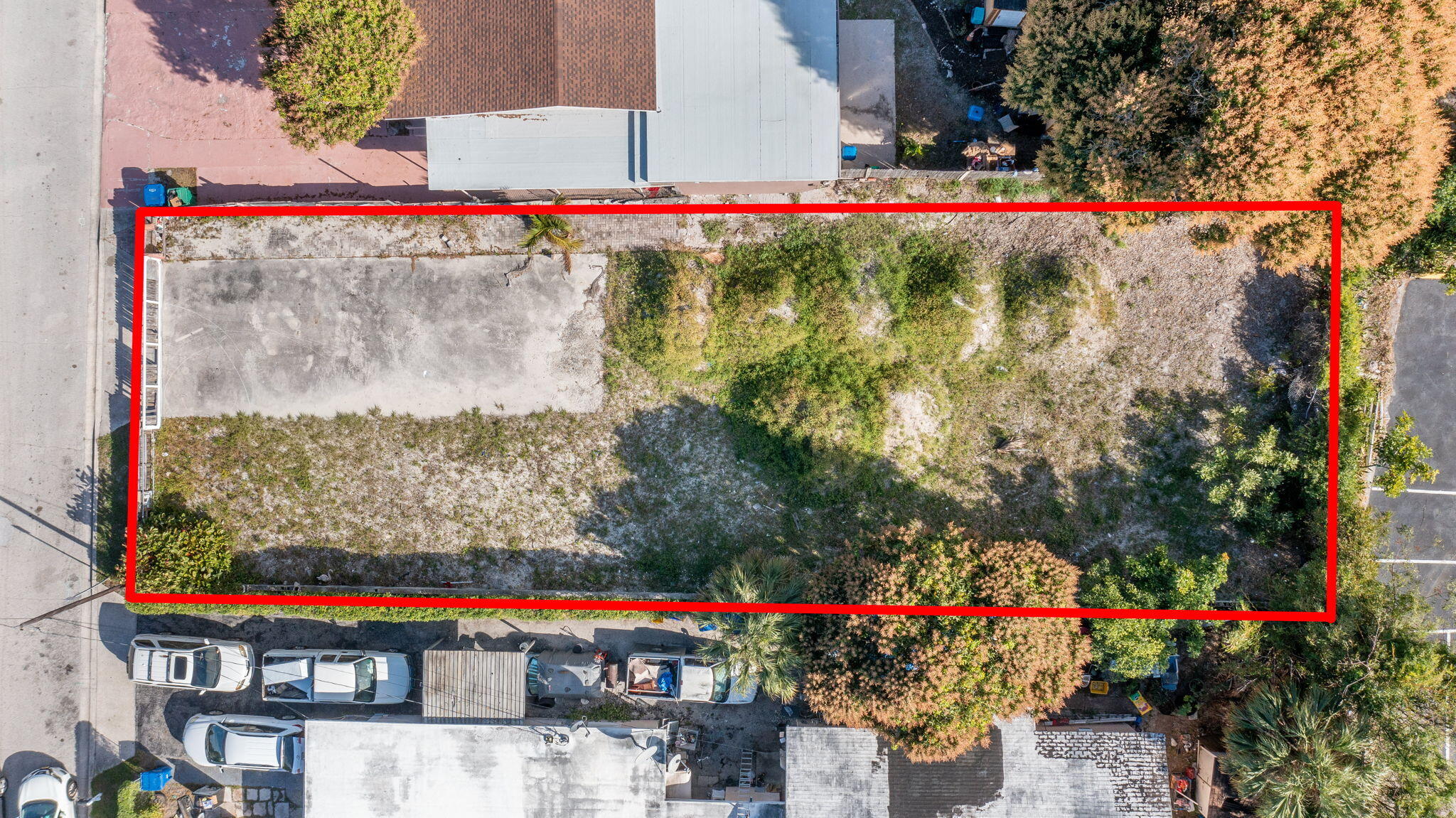 a view of water fountain in front of the house