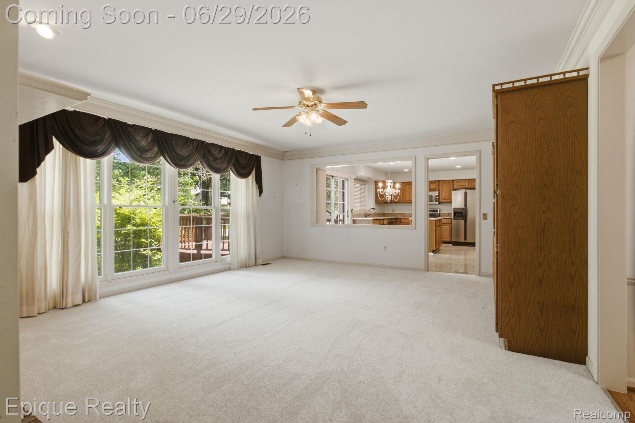3261 Windwood Road West Bloomfield, MI 48324 - Photo 10 of 40 16-web-or-mls-_17A7439 Mark Thomas Hubble.jpg