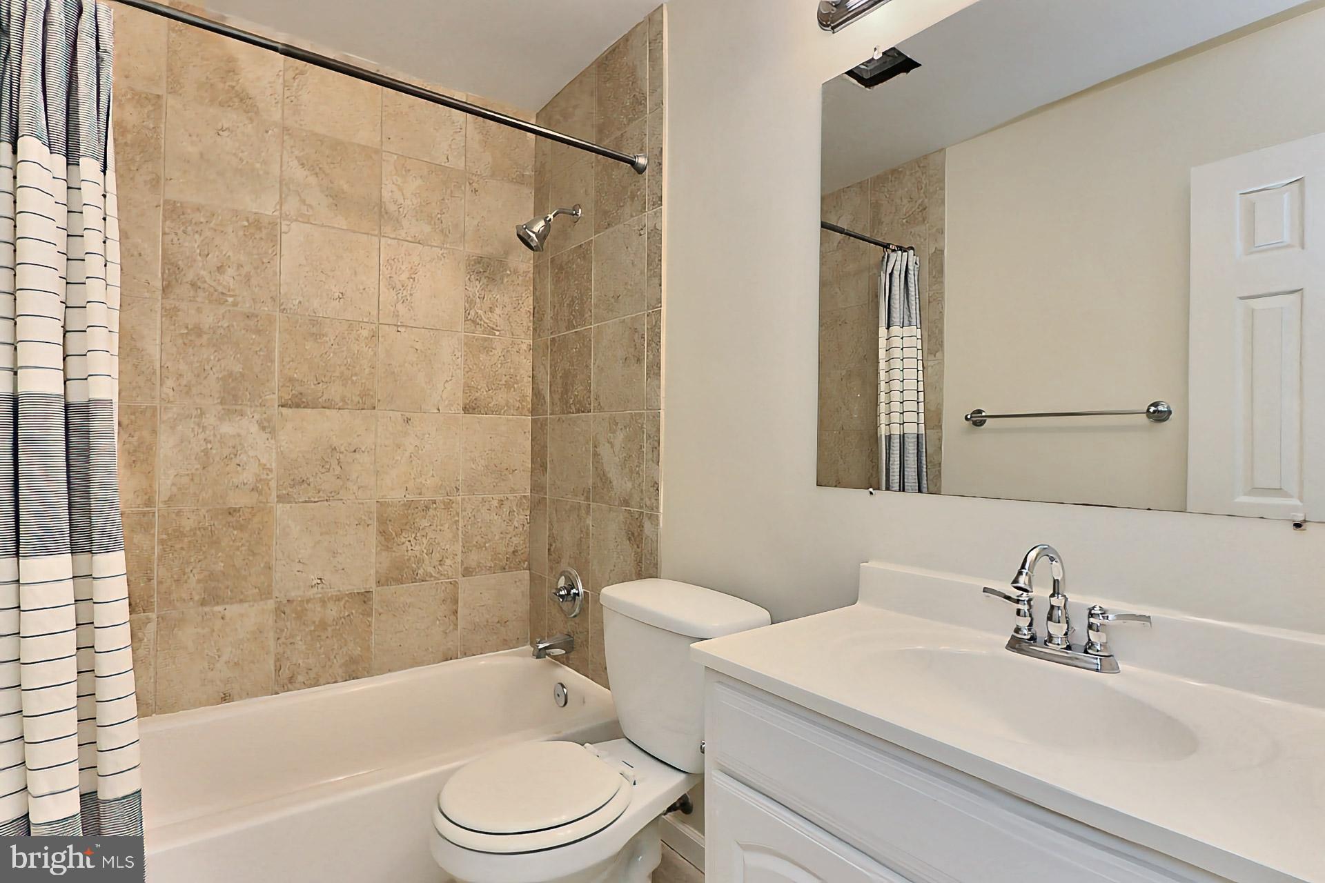 9849 Lakepointe Drive Burke, VA 22015 - Photo 18 of 27 Upper Level Hall Bath