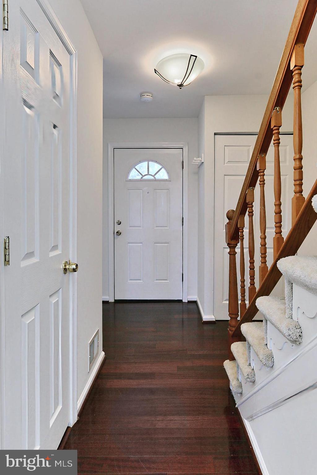 9849 Lakepointe Drive Burke, VA 22015 - Photo 2 of 27 Entry Hall