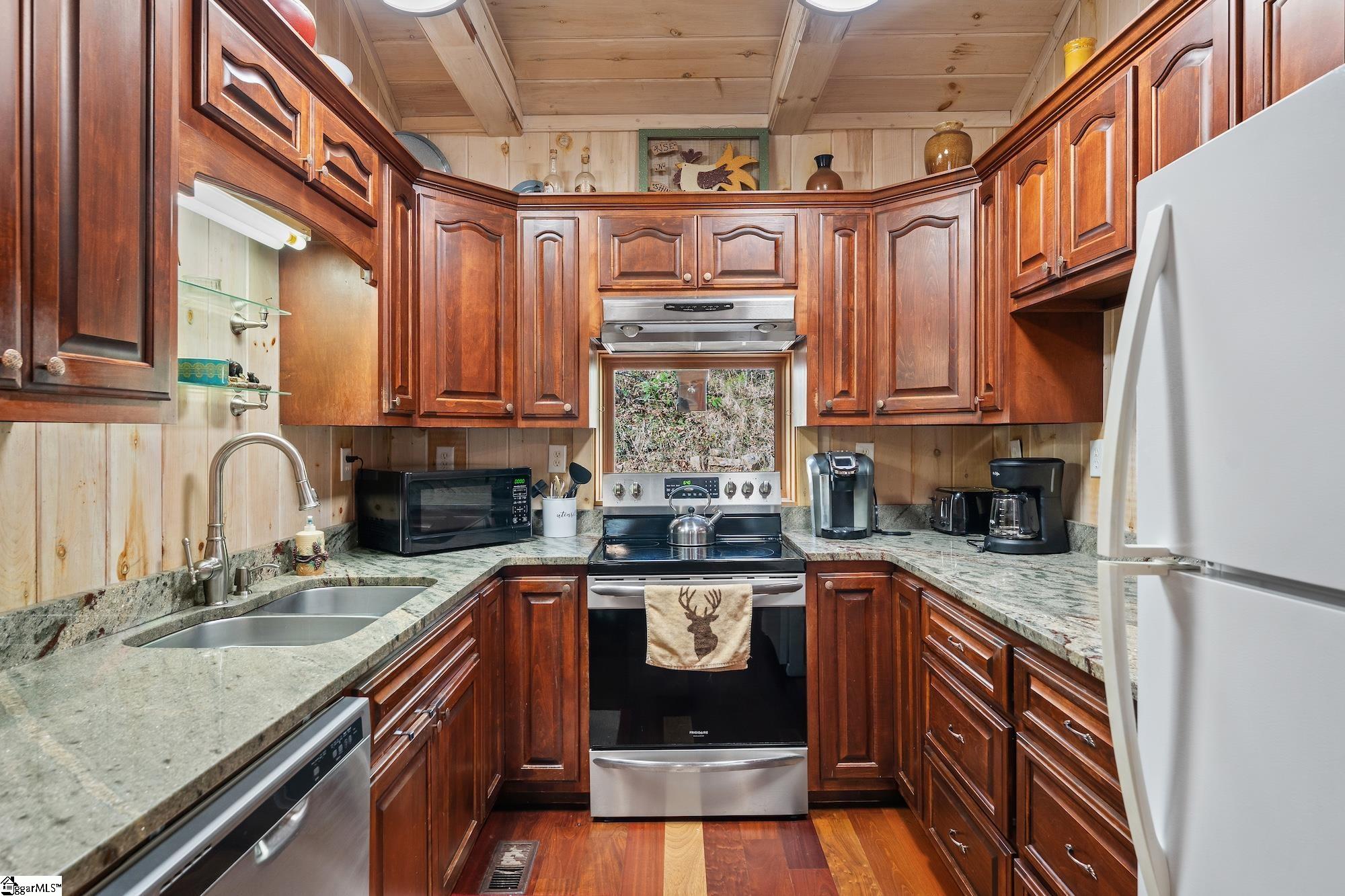260 Hickory Ridge Mountain Rest, SC 29664 - Photo 9 of 39 Gallery Image 9