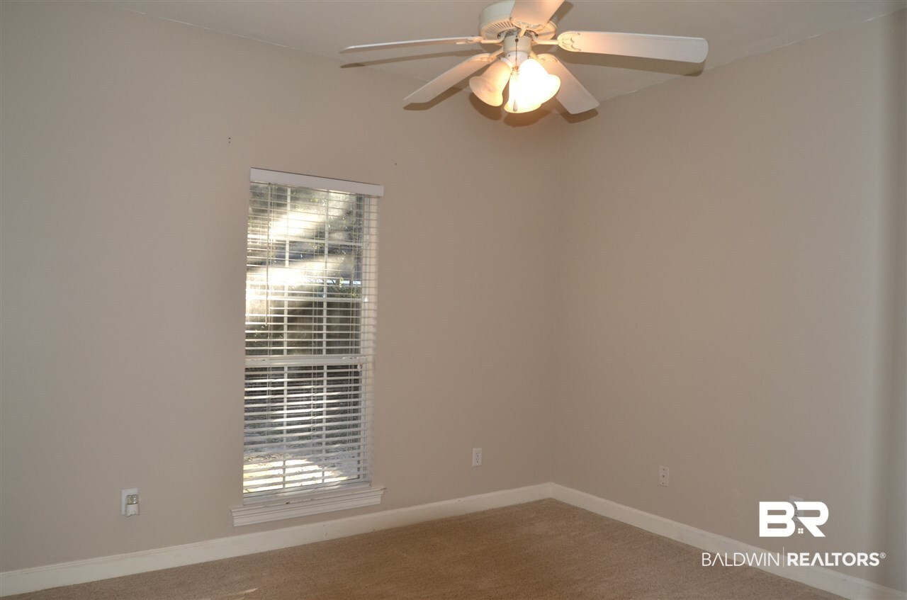 10545 South Side Loop Fairhope, AL 36532 - Photo 12 of 14