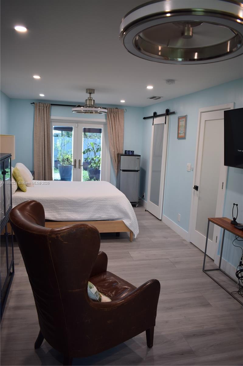 524 Northeast 27th Drive Wilton Manors, FL 33334 - Photo 15 of 95 a view of a livingroom with furniture and window