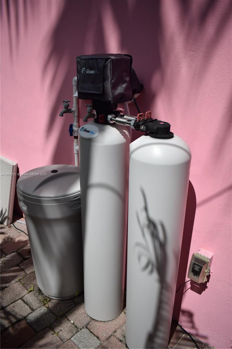 524 Northeast 27th Drive Wilton Manors, FL 33334 - Photo 53 of 95 Enjoy a healthier way of living with a full-property water filtration system that delivers purified water to every tap