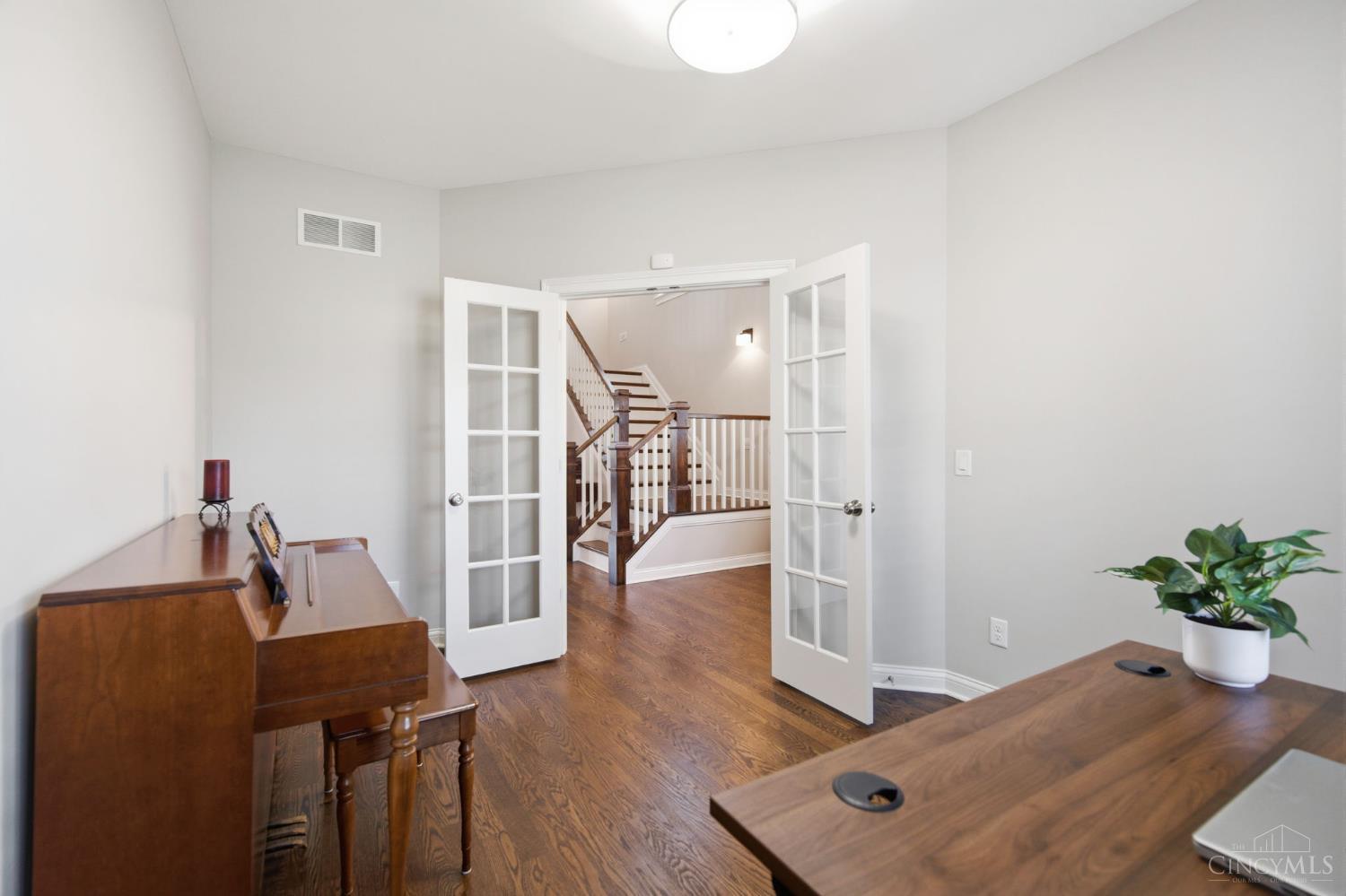 7269 Rita Lane Cincinnati, OH 45243 - Photo 25 of 62