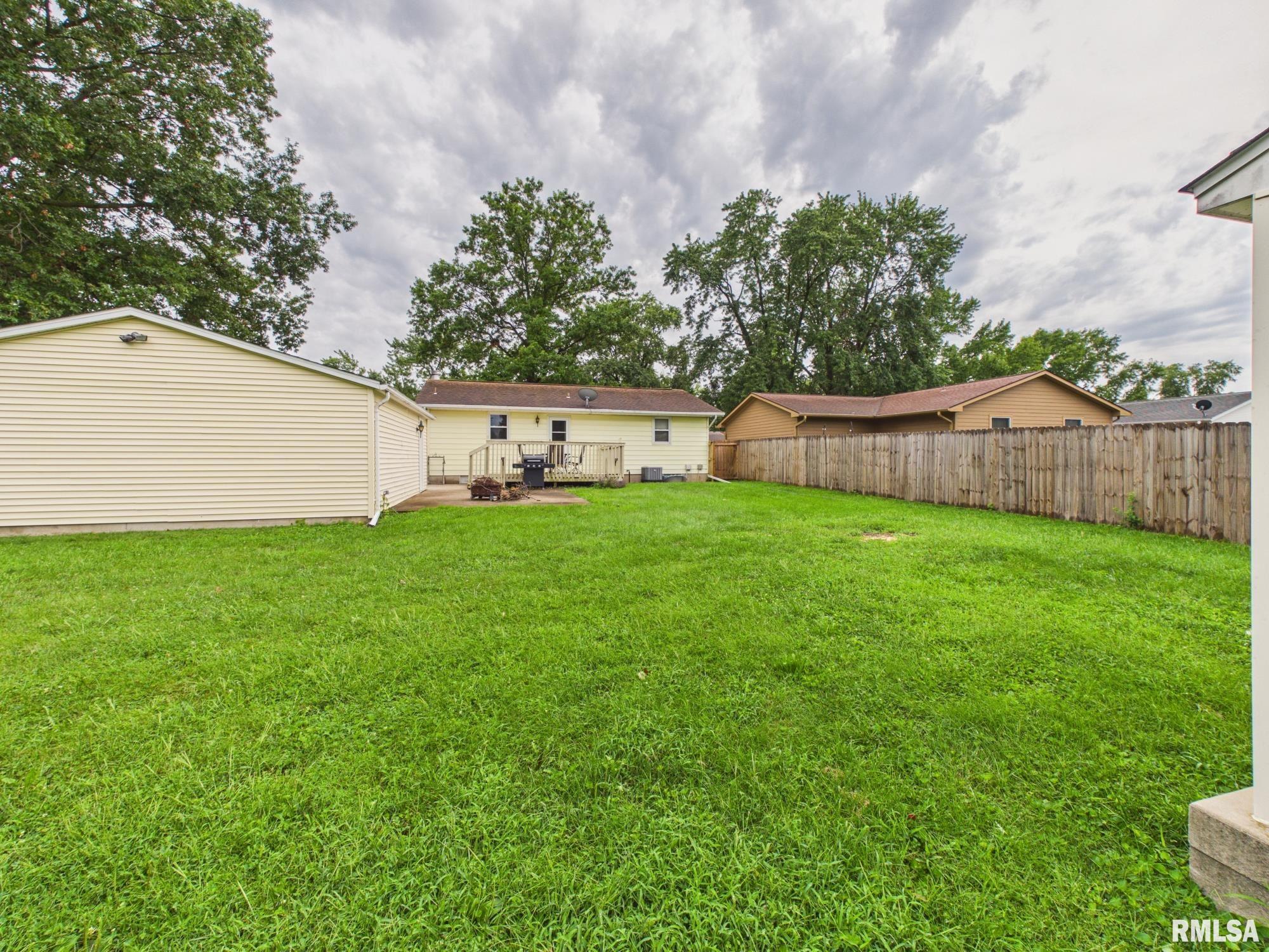 3029 Selkirk Road Springfield, IL 62702 - Photo 21 of 21 Gallery Image 21