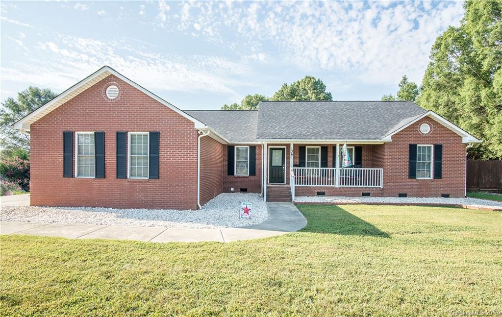 1361 Fairhope Road, Unit 6 York, SC 29745 - Photo 2 of 31 Gallery Image 2