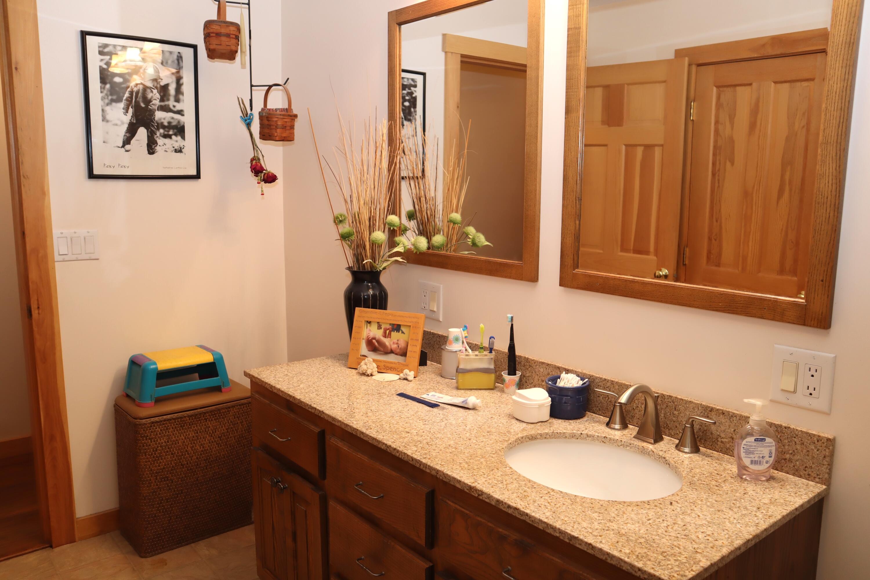 77 Spring Hill Road Palmyra, ME 04965 - Photo 26 of 36 IMG_1318