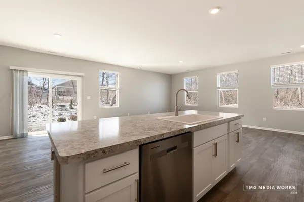 $325,000 | 1175 Sonoma Court, Pingree Grove, IL 60140