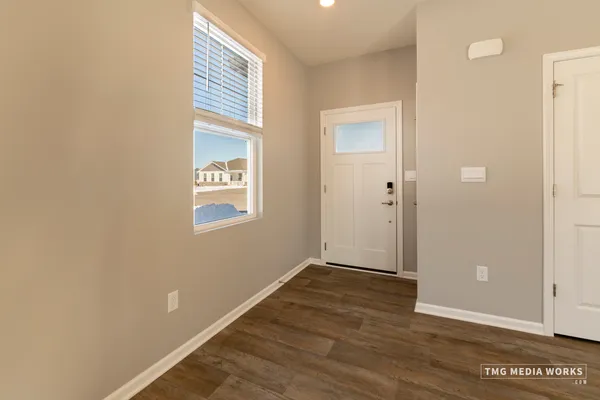 $325,000 | 1175 Sonoma Court, Pingree Grove, IL 60140