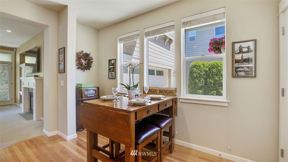 5400 Northeast 6th Court Renton, WA 98059 - Photo 14 of 38 Gallery Image 14