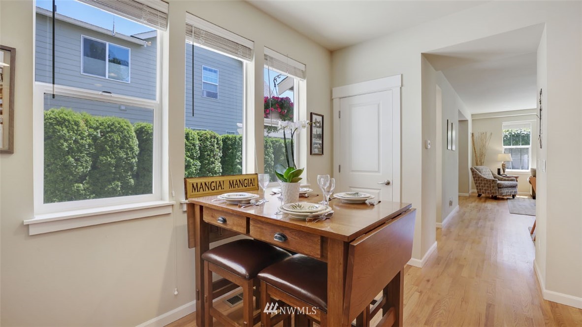5400 Northeast 6th Court Renton, WA 98059 - Photo 15 of 38 Gallery Image 15