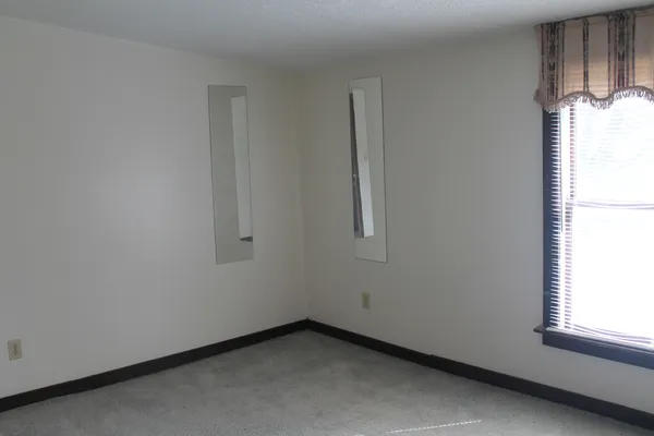 $59,900 | 610 West Cherry Street, Unit 2, Carbondale, IL 62901