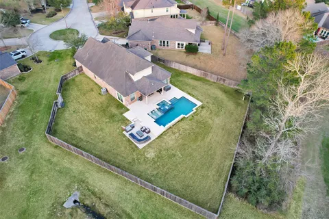 $560,000 | 251 Soaring Pines Place, Montgomery, TX 77316