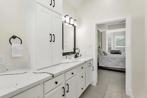 $560,000 | 251 Soaring Pines Place, Montgomery, TX 77316