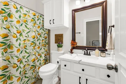 $560,000 | 251 Soaring Pines Place, Montgomery, TX 77316