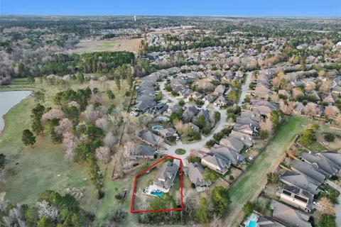 $560,000 | 251 Soaring Pines Place, Montgomery, TX 77316