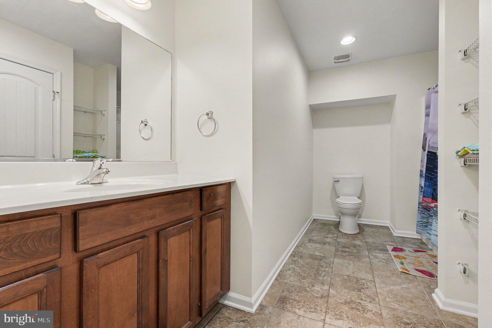 21182 Mt Road Rappahannock Academy, VA 22538 - Photo 18 of 29 Upper Bathroom