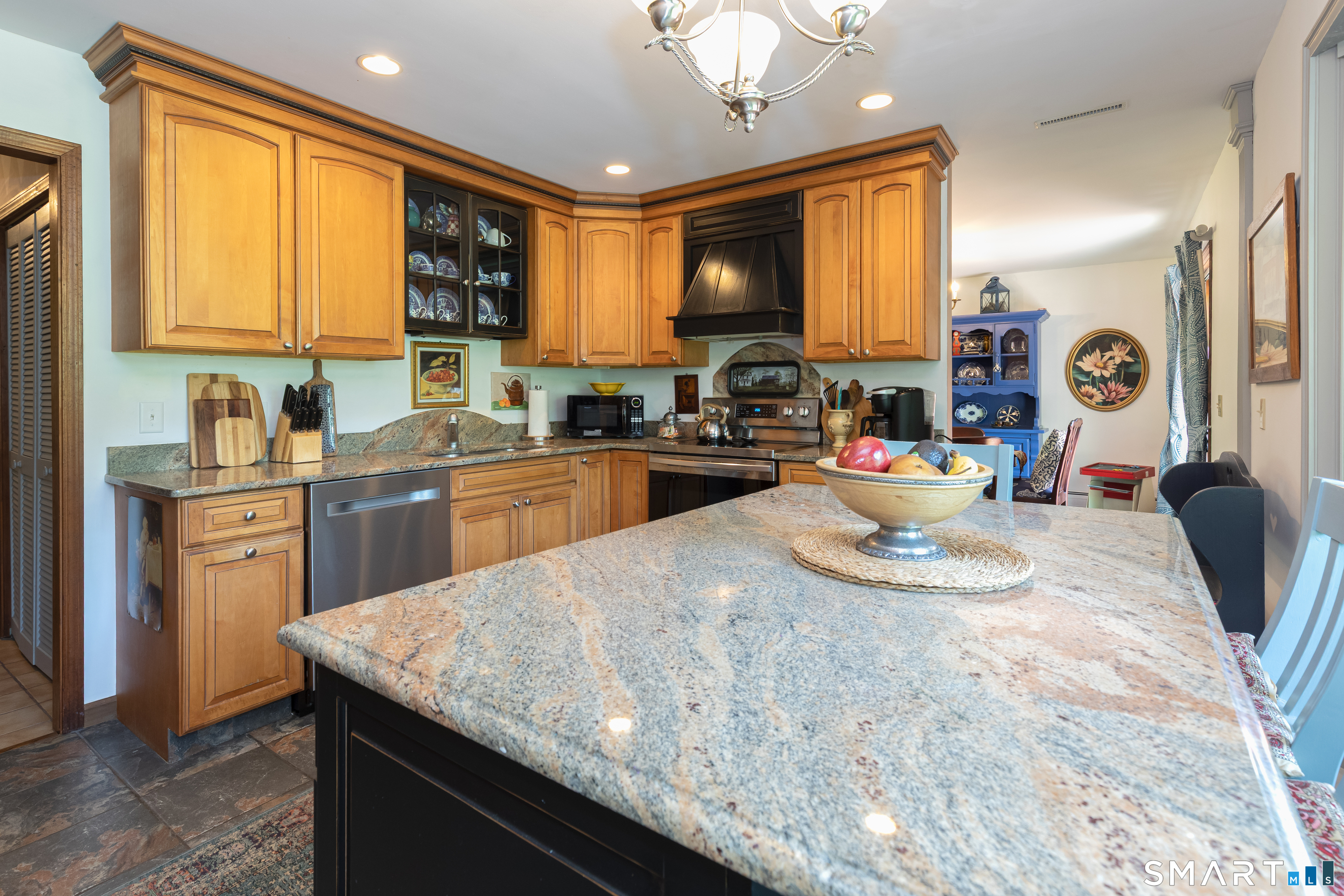 1 Red Barn Road Oxford, CT 06478 - Photo 20 of 40