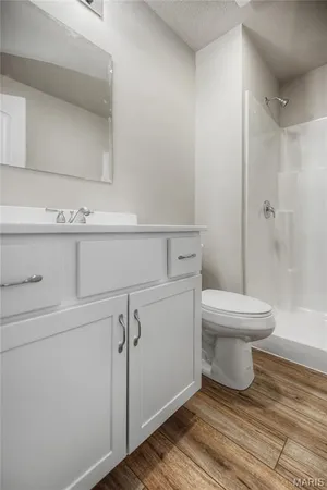 $314,500 | 614 T-Box Drive, St. Clair, MO 63077