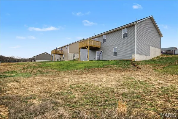 $314,500 | 614 T-Box Drive, St. Clair, MO 63077
