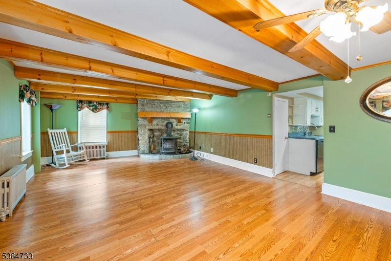 400 Quaker Church Road Randolph, NJ 07869 - Photo 14 of 34 a view of a backyard of a house