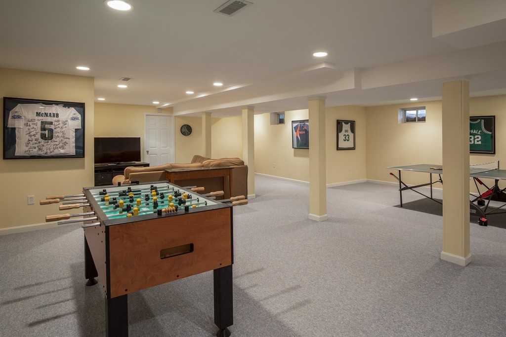 15 Smith Road Hopkinton, MA 01748 - Photo 26 of 30 Gallery Image 26