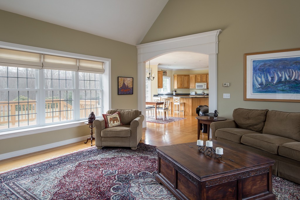 15 Smith Road Hopkinton, MA 01748 - Photo 8 of 30 Gallery Image 8