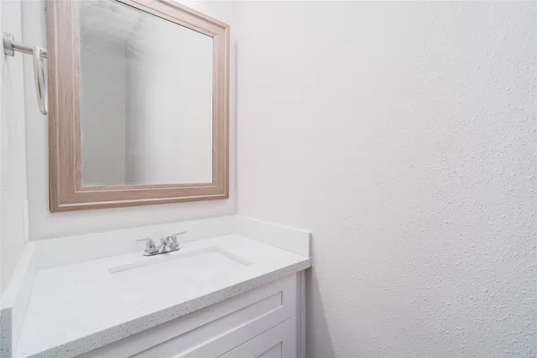 $389,000 | 231 McCormick Street, Columbus, TX 78934