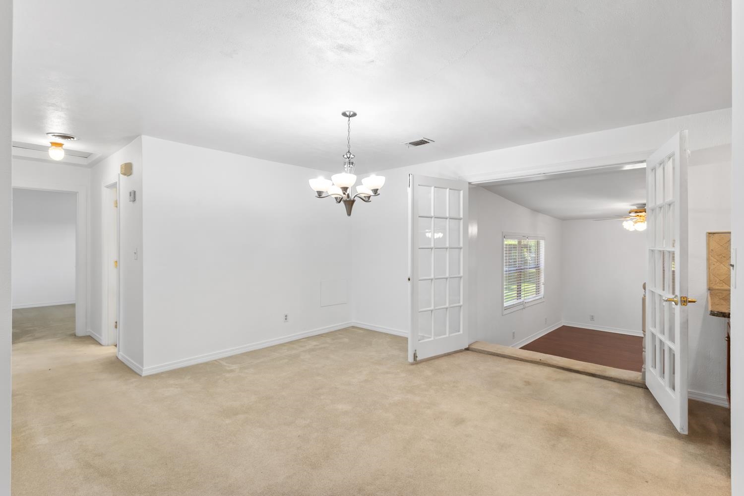321 Robin Road Pensacola, FL 32514 - Photo 11 of 40 Gallery Image 11