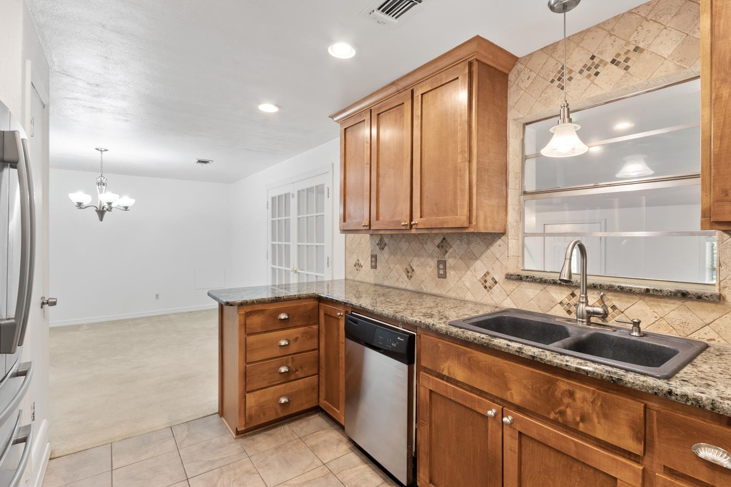321 Robin Road Pensacola, FL 32514 - Photo 16 of 40 Gallery Image 16