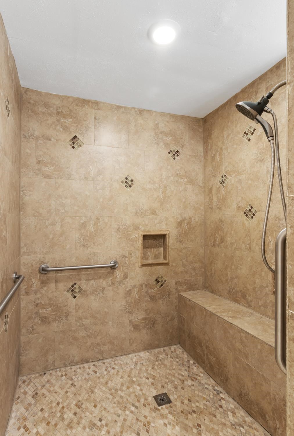 321 Robin Road Pensacola, FL 32514 - Photo 21 of 40 Gallery Image 21