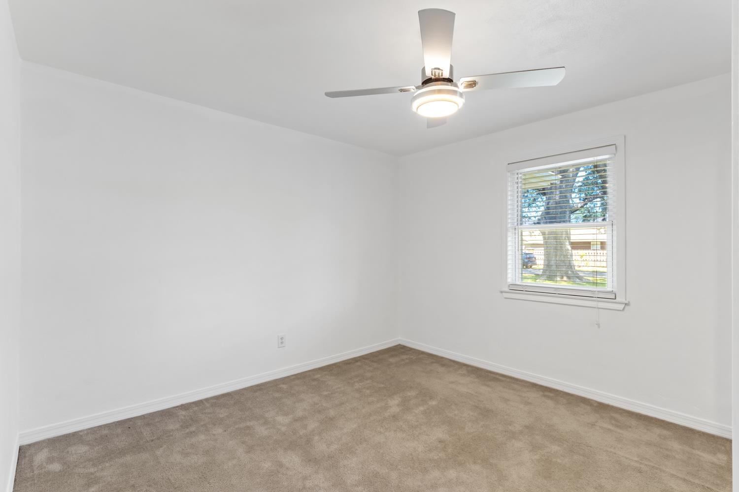 321 Robin Road Pensacola, FL 32514 - Photo 22 of 40 Gallery Image 22
