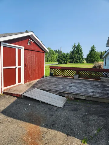 $89,900 | 5 Thomas Road, Woodland, ME 04736