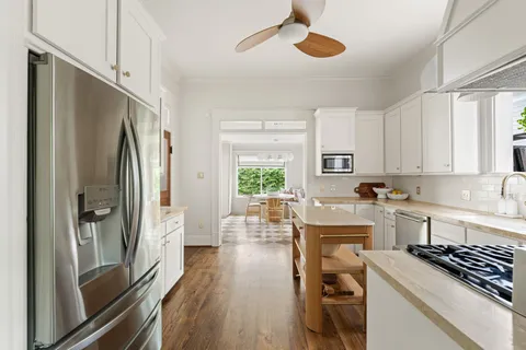 $1,595,000 | 1633 Arlington Street, Houston, TX 77008